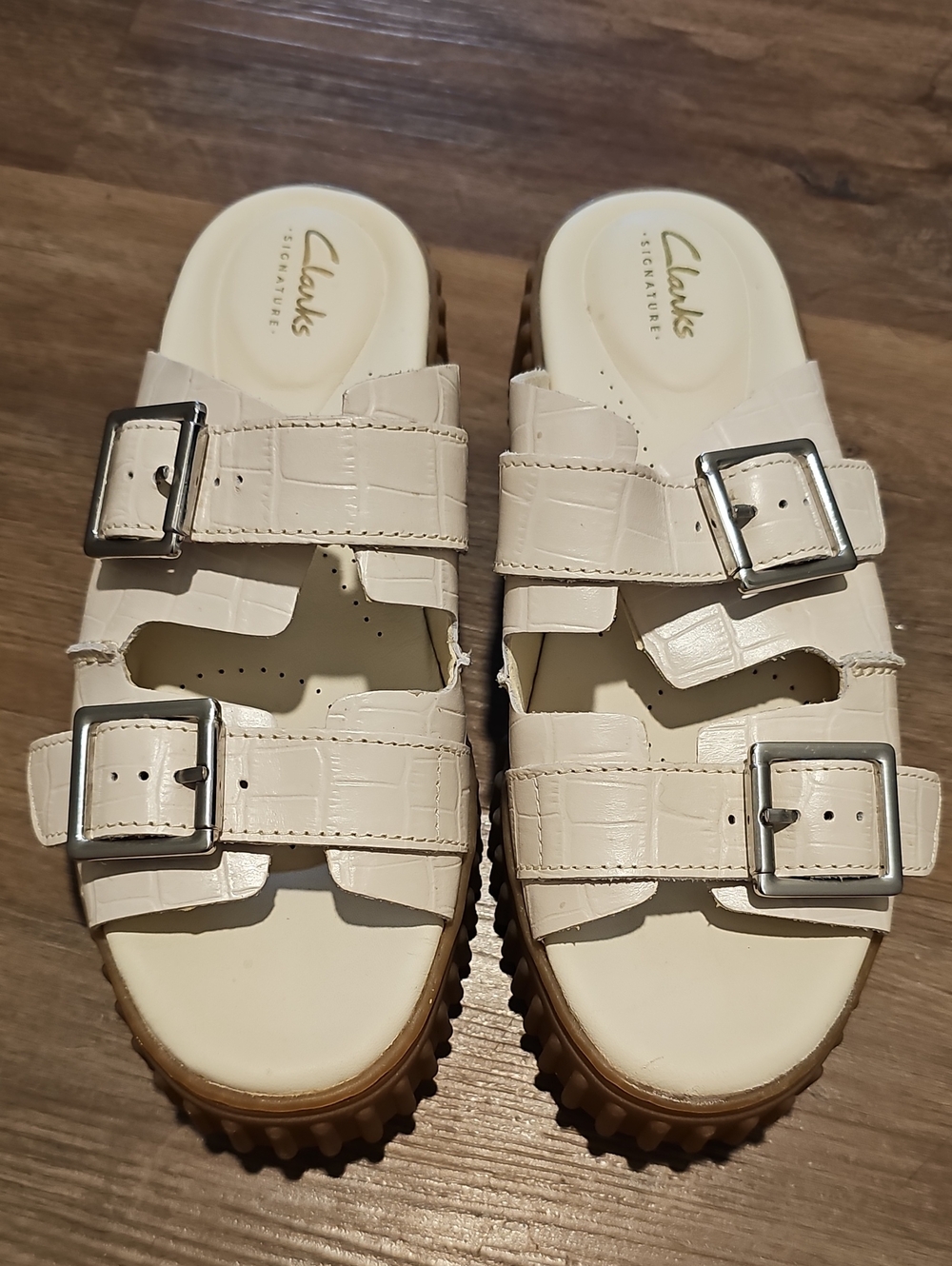Clarks Cream Sandal with Brown Ribbed Sole - Picture 9 of 13